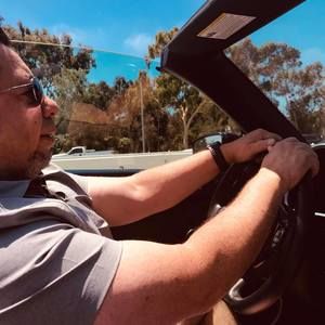 Meet your Posher, Derek